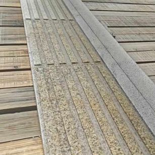 葫芦岛黄金麻盲道石 盲条