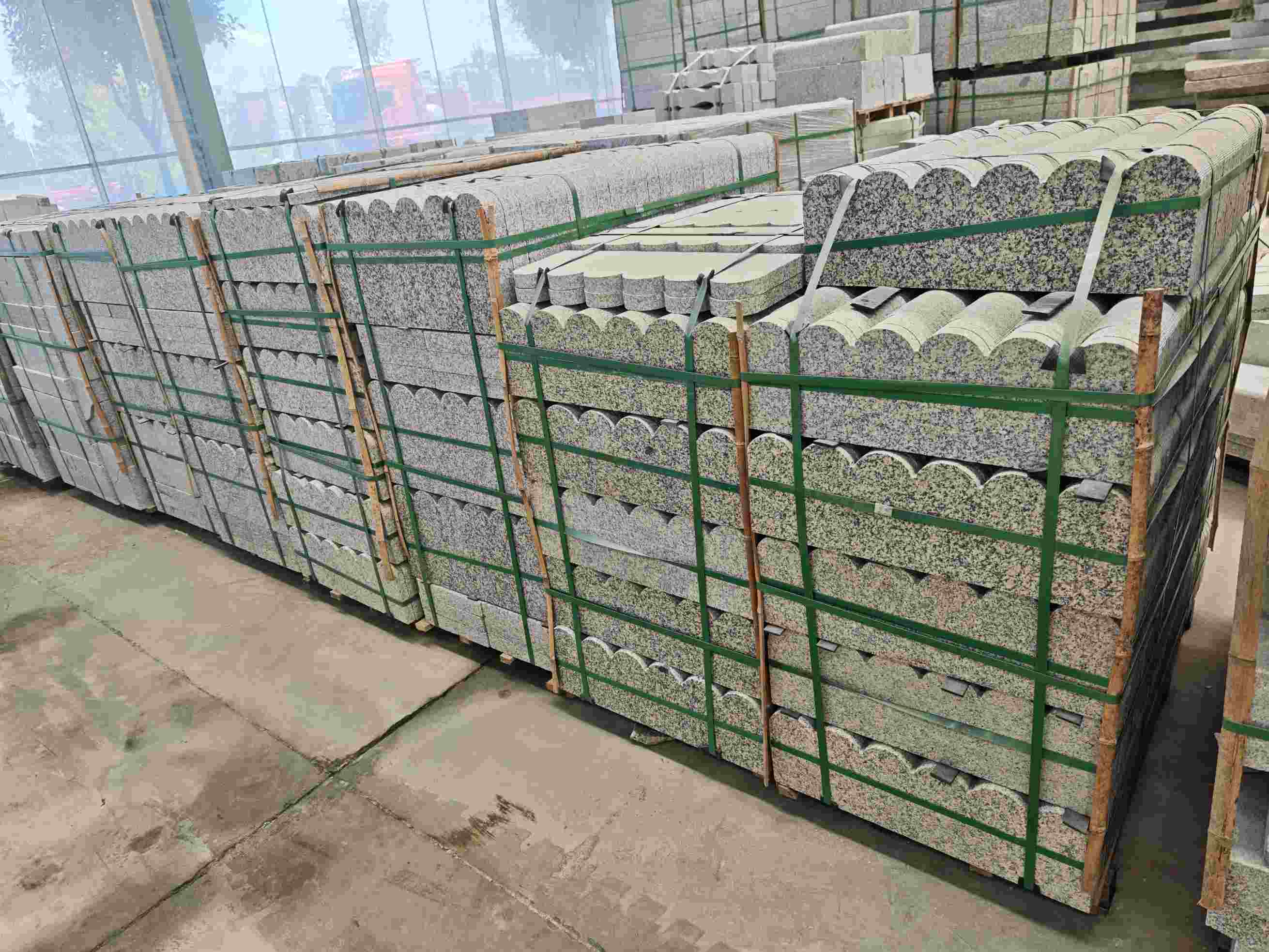 葫芦岛芝麻白芙蓉白花边石