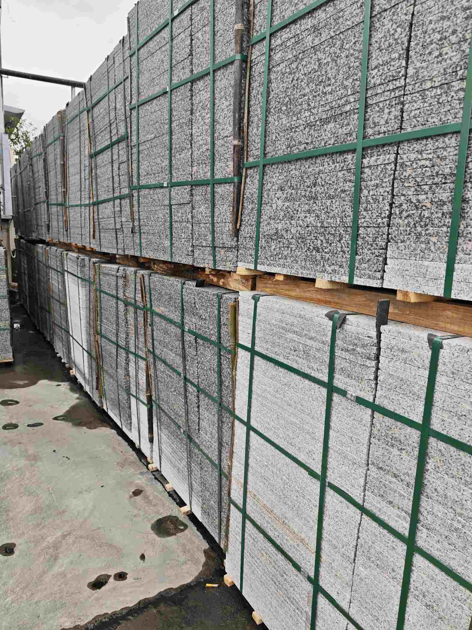 葫芦岛芙蓉白地铺石，石材地铺石